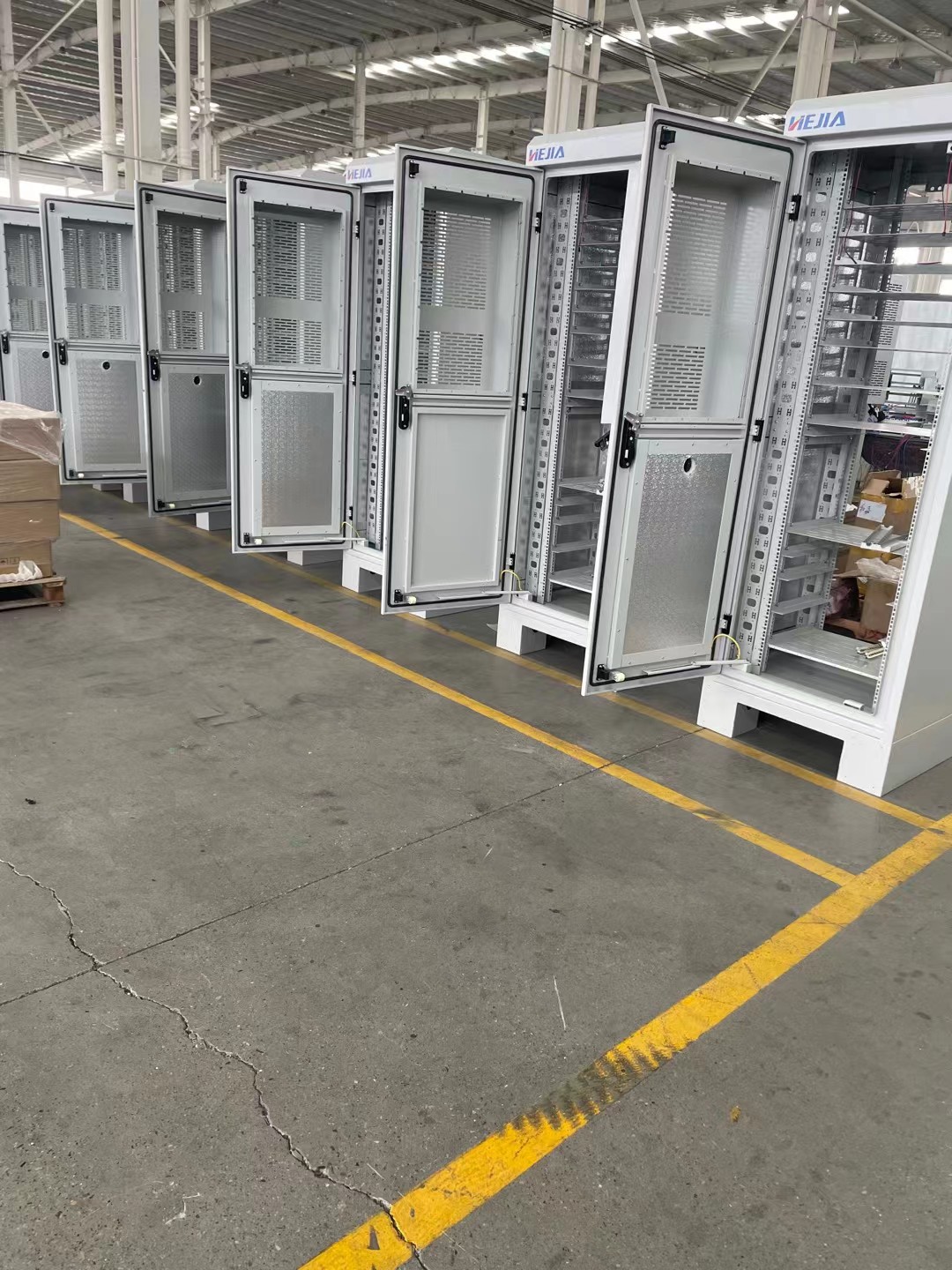 漯河市钣金加工钣金机箱 - 方案